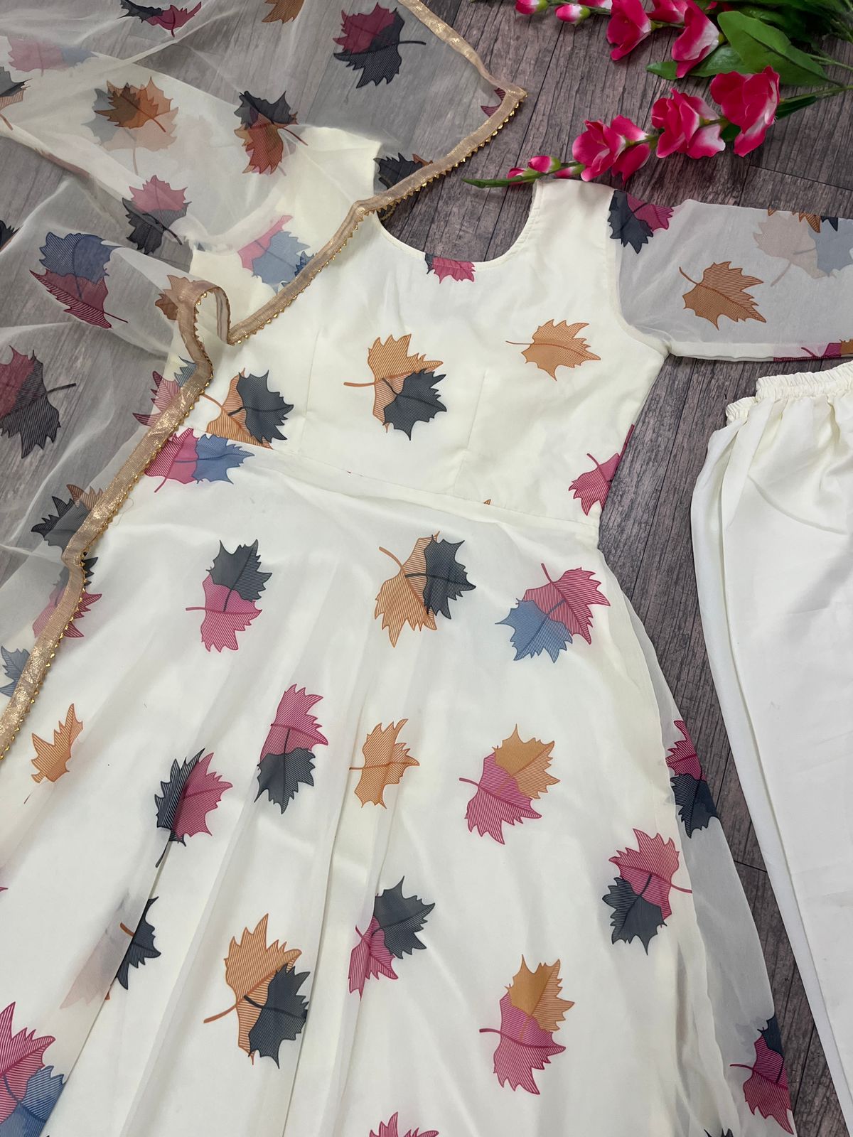 WHITE STYLE ANARKALI ,DUPPTA FULL SET WITH PENT READY TO WEAR By Dealbazaars