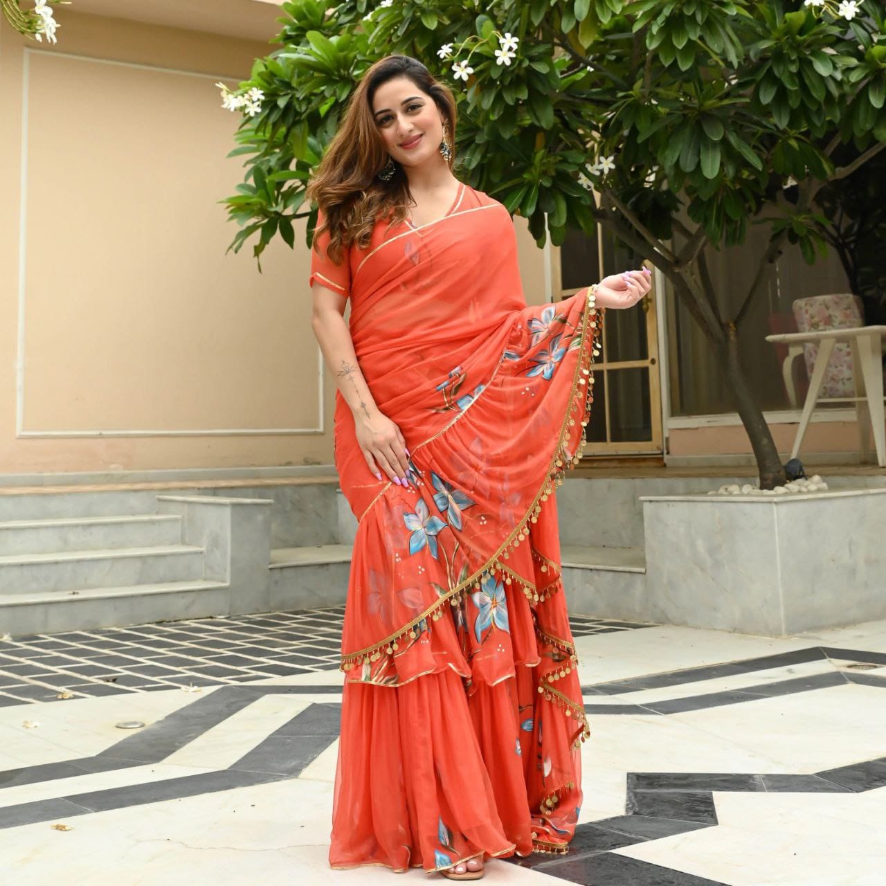 NEW DESIGNER PARTY WEAR LAHENGA SAREE WITH STICH CHOLI WITH EMBROIDERY WORK