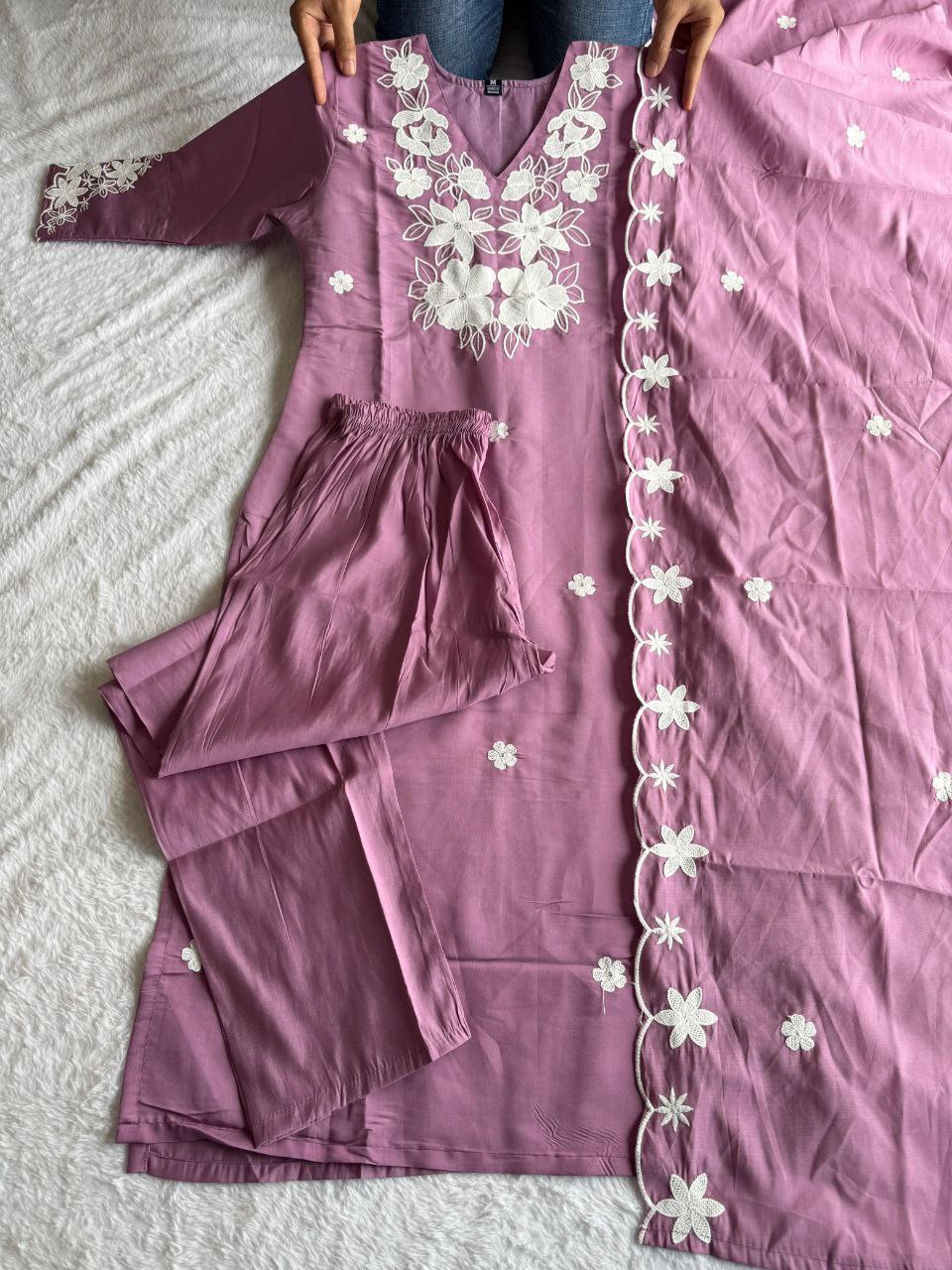 Designers Kurti Pent Dupatta Set, Premium Roman Silk, Embroidery With Sequence Work & Cotton Inner (Full), Dupatta Romam Silk With Embroidery Work