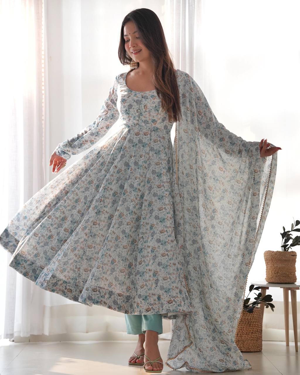 PURE CHIFFON FLORAL PRINT FABRIC FULLY FLAIR ANARKALI, WITH DUPPTA SET, PENT READY TO WEAR