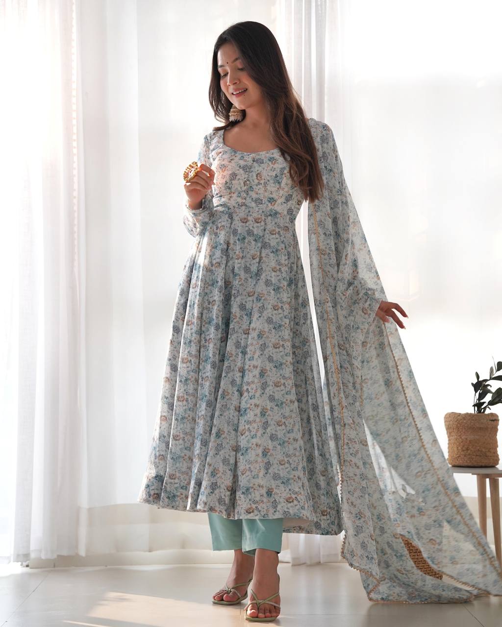 PURE CHIFFON FLORAL PRINT FABRIC FULLY FLAIR ANARKALI, WITH DUPPTA SET, PENT READY TO WEAR