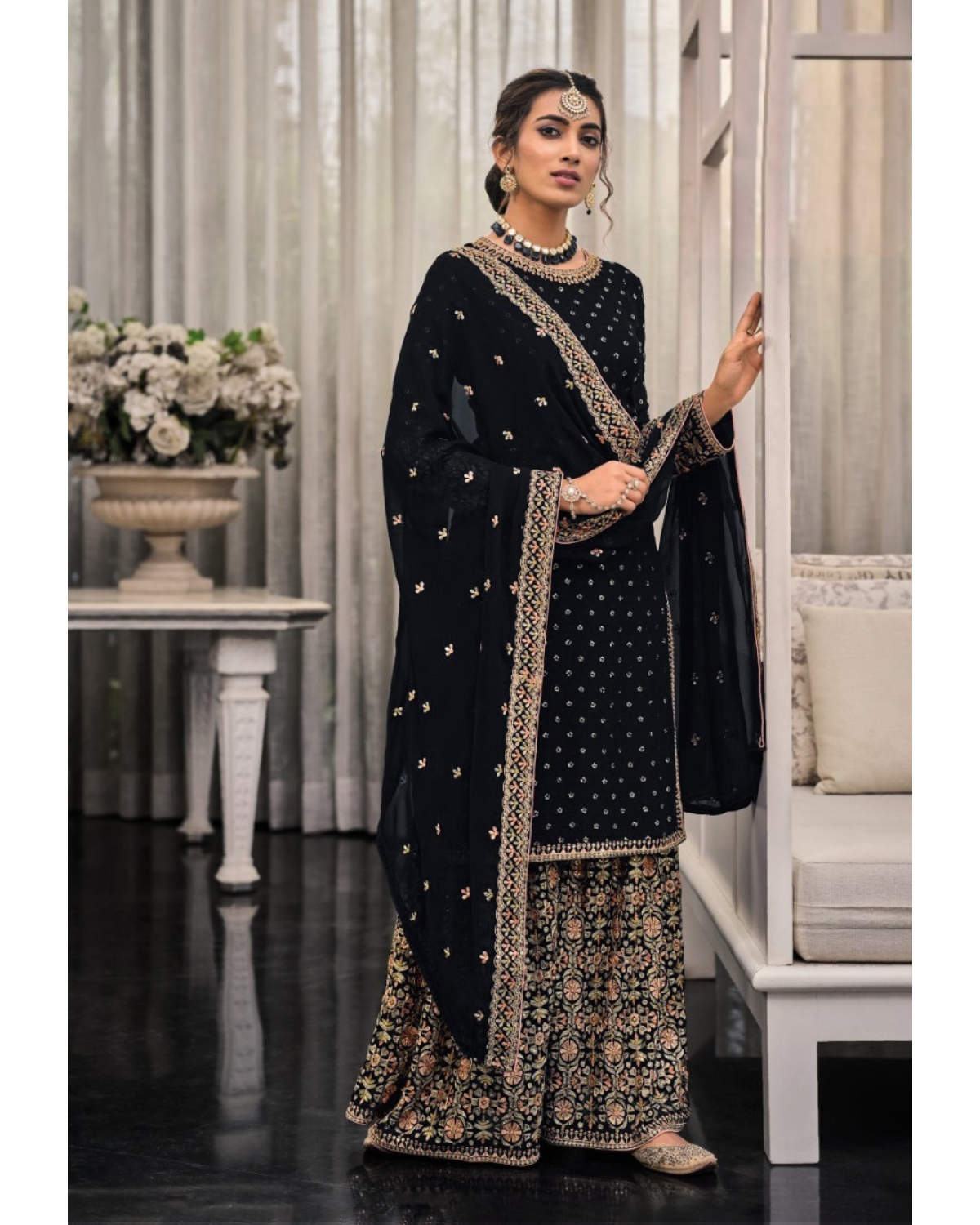 Traditional Wear Embroidery Work Palazzo Suit Georgette Pakistani Salwar Suit For Womens