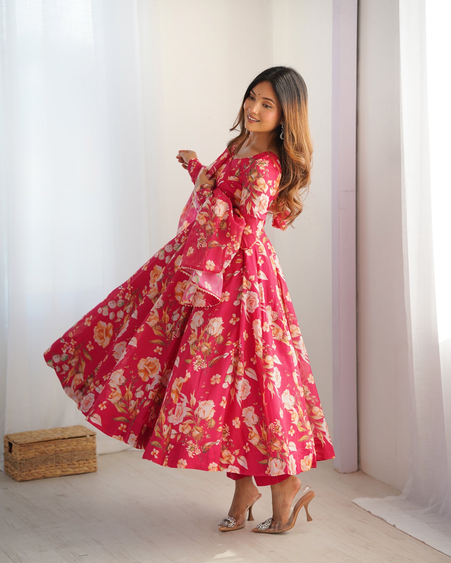 PURE SOFT ORGANZA SILK FABRIC FULLY FLAIR KALI PATTERN AND CANVAS PATTA WITH DUPPTA SET, PANT READY TO WEAR