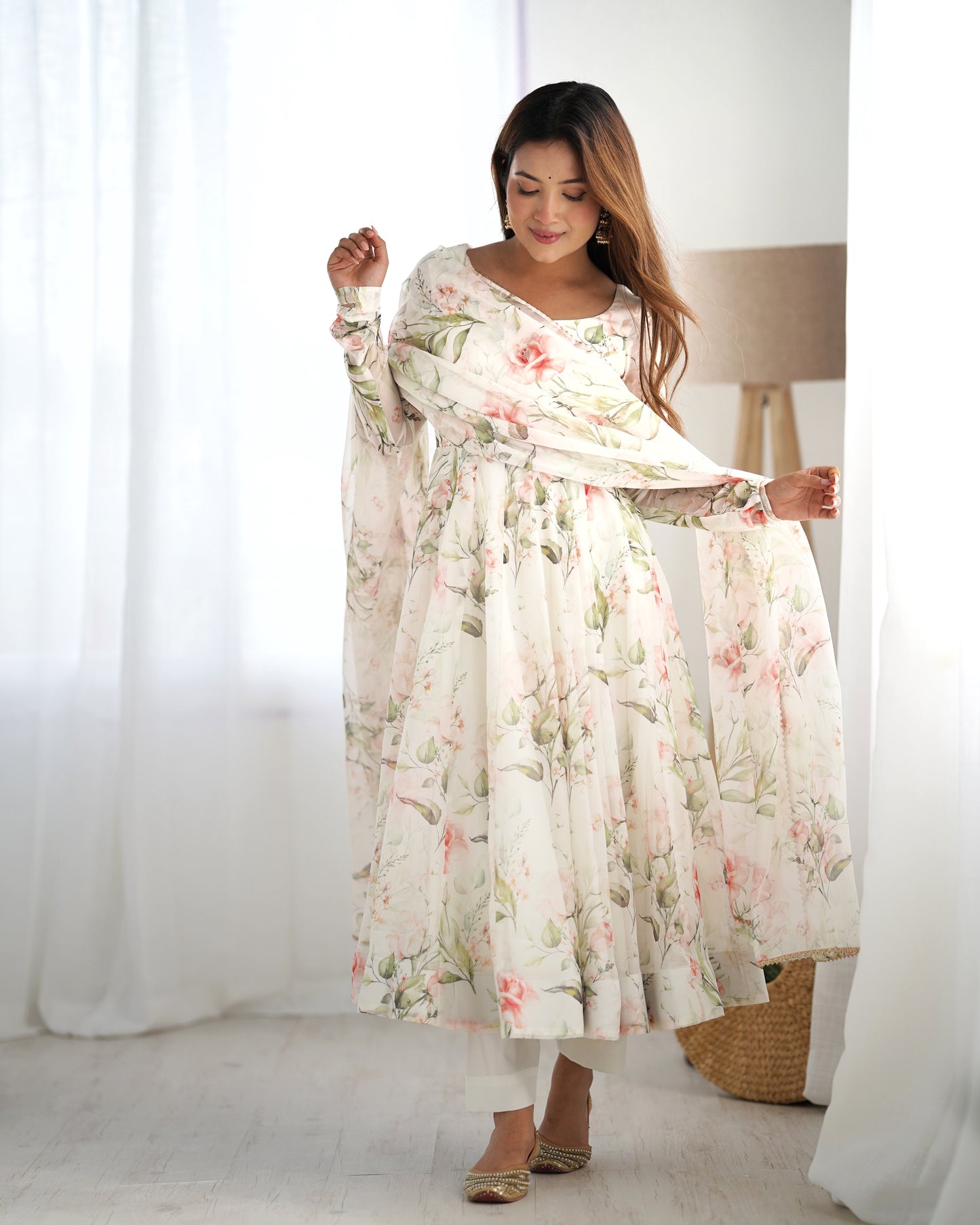 PURE SOFT ORGANZA SILK FABRIC FULLY FLAIR KALI PATTERN AND CANVAS PATTA WITH DUPPTA SET, PANT READY TO WEAR