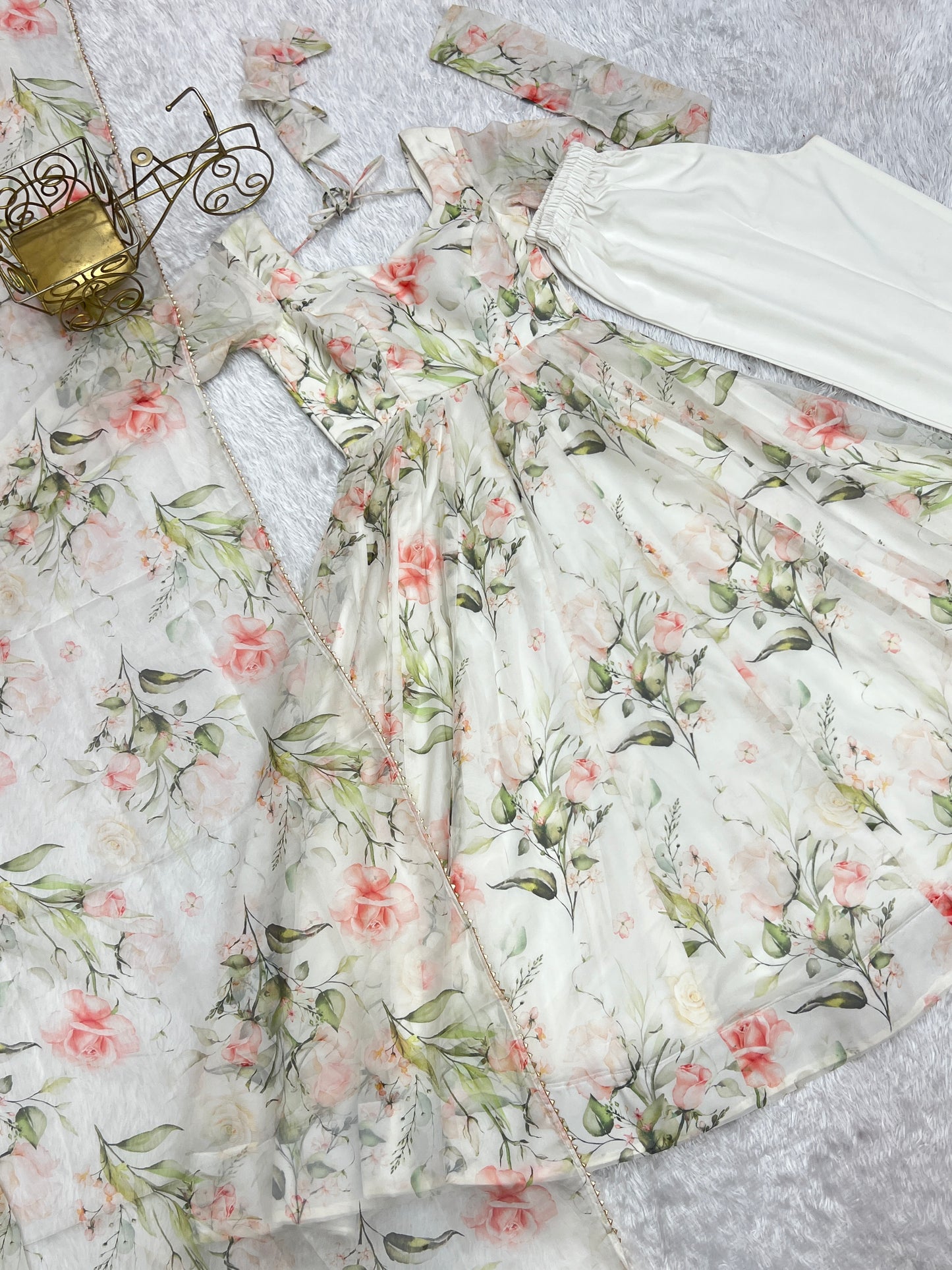 PURE SOFT ORGANZA SILK FABRIC FULLY FLAIR KALI PATTERN AND CANVAS PATTA WITH DUPPTA SET, PANT READY TO WEAR