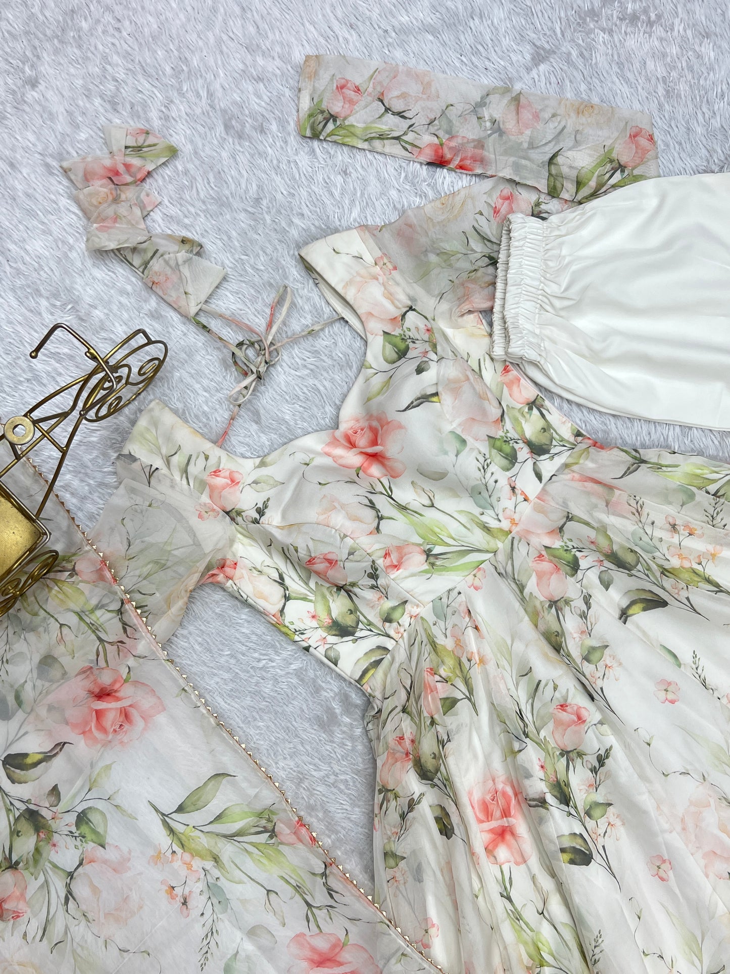 PURE SOFT ORGANZA SILK FABRIC FULLY FLAIR KALI PATTERN AND CANVAS PATTA WITH DUPPTA SET, PANT READY TO WEAR