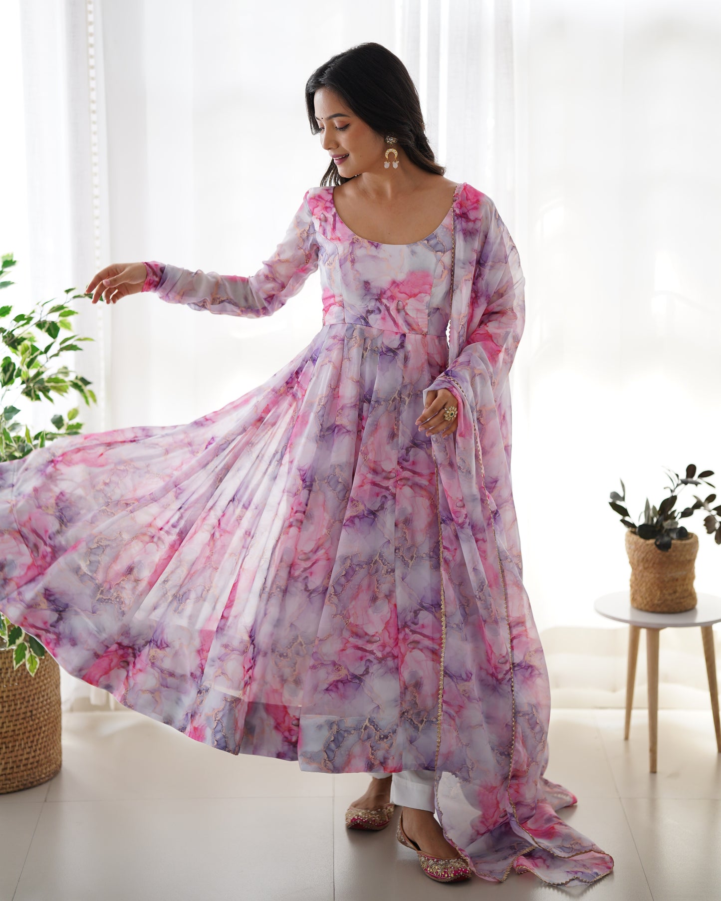 PINK HEAVY SOFT ORGANZA FULLY FAILR KALI PATTERN DESIGNER LONG KURTI SET