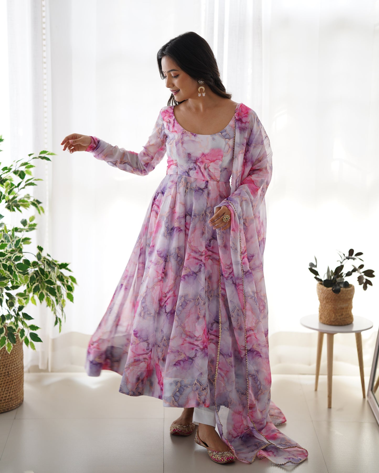PINK HEAVY SOFT ORGANZA FULLY FAILR KALI PATTERN DESIGNER LONG KURTI SET
