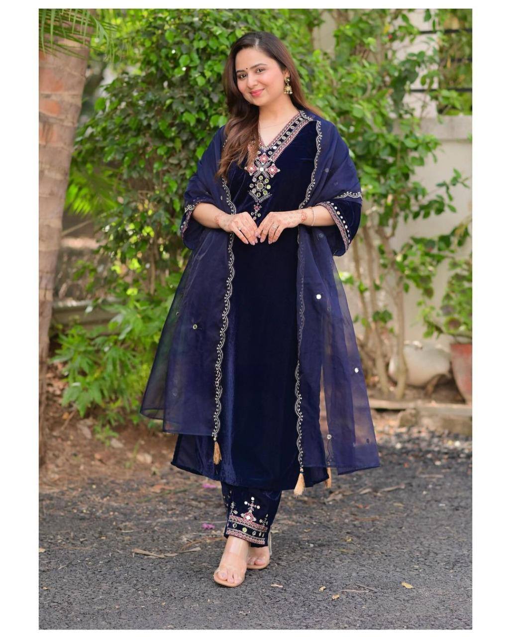 Heavy Navy Blue Designer Velvet Kurta Pant set with organza Dupatta Indian Readymade Velvet SalwarKameez Set for women