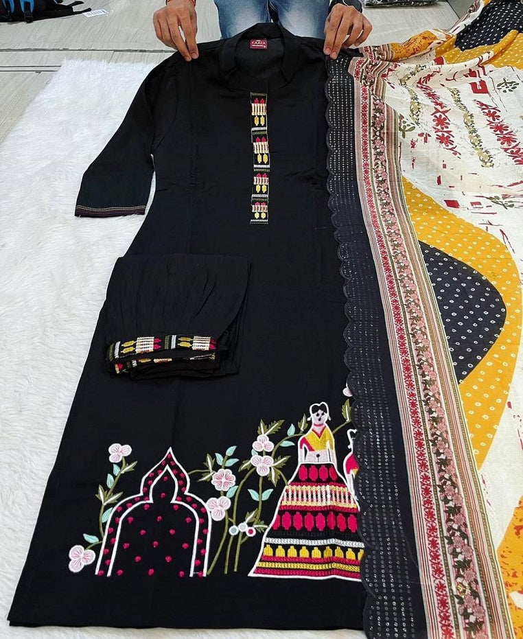 Womans Casual Wear Color Thread Work Kurti Pant With Dupatta