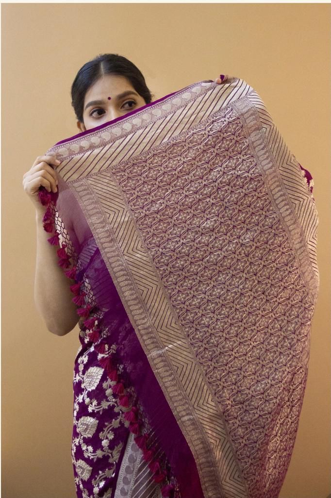 Beautiful wine color soft lichi silk saree for women, jacquard saree with zari weaving work, banarasi saree for funciton, wedding saree