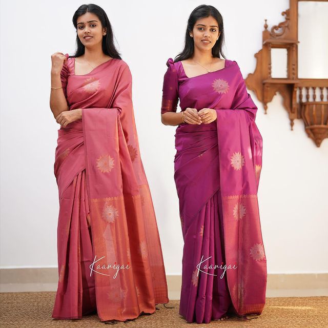 Floral Woven Kanjeevaram Saree with Contrast Border With Beautiful Zahlar