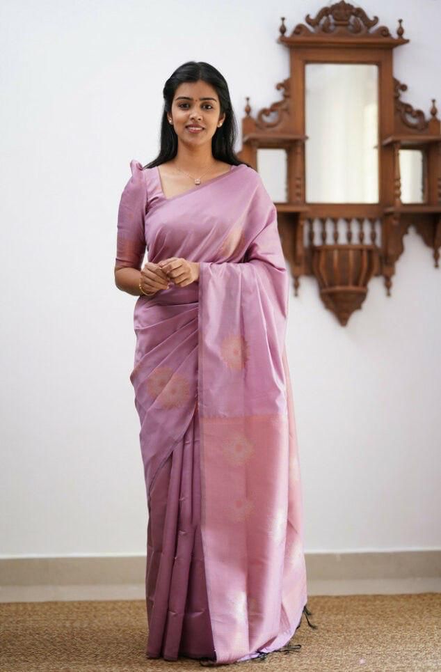 Floral Woven Kanjeevaram Saree with Contrast Border With Beautiful Zahlar