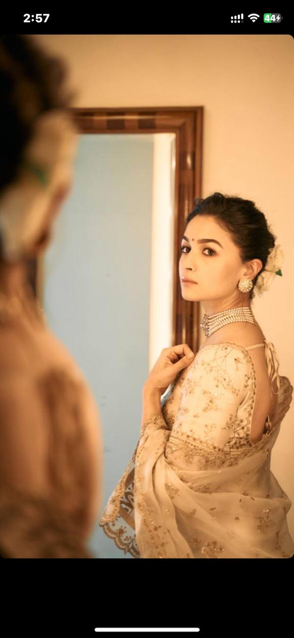 Alia Bhatt Inspired Off White Organza Silk Saree With Embroidery Work, Designer Saree, Bollywood Ready To Wear Saree