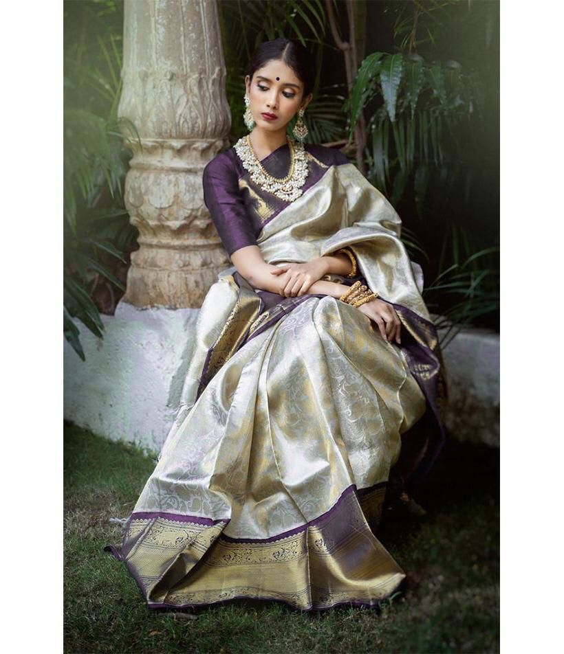 Cream Color Kanjivaram Silk Saree With Haevy Weaving Rich Pallu Exclusive Saree Extra Ordinery party wear Stunning Look Saree With Unstitched Blouse Piece