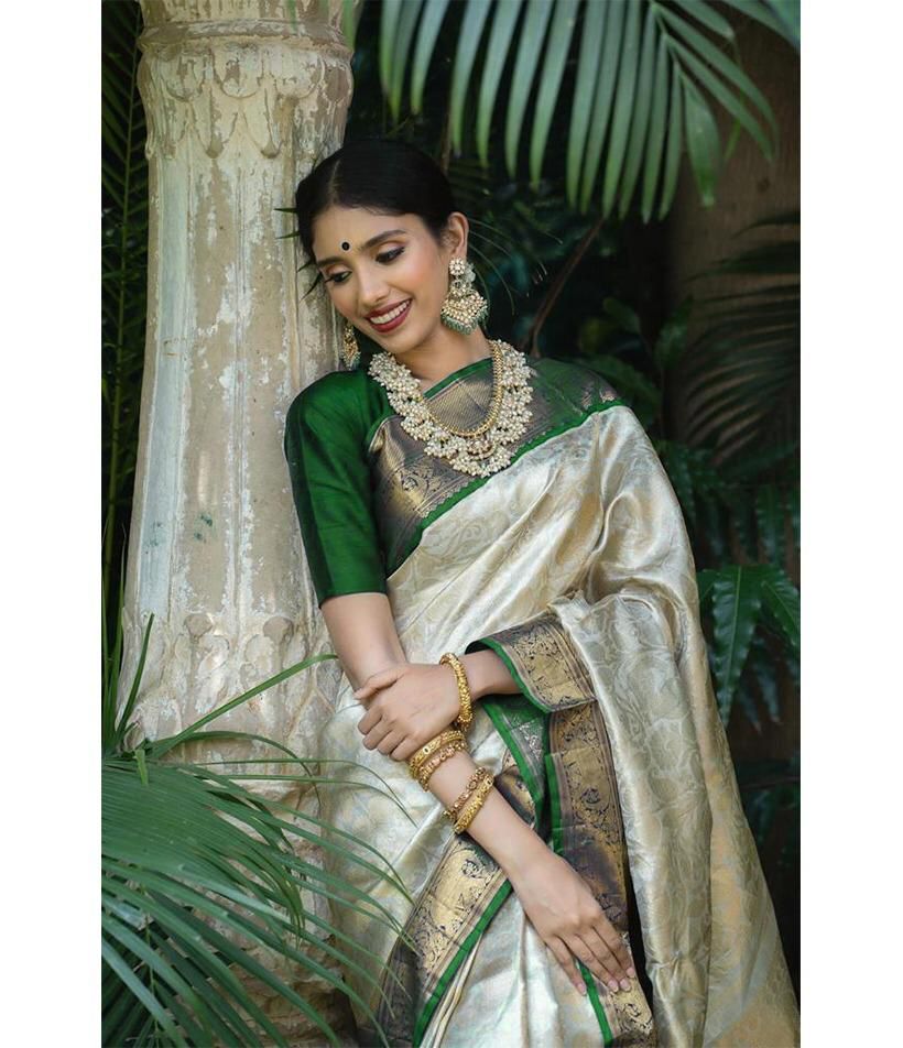 Cream Color Kanjivaram Silk Saree With Haevy Weaving Rich Pallu Exclusive Saree Extra Ordinery party wear Stunning Look Saree With Unstitched Blouse Piece