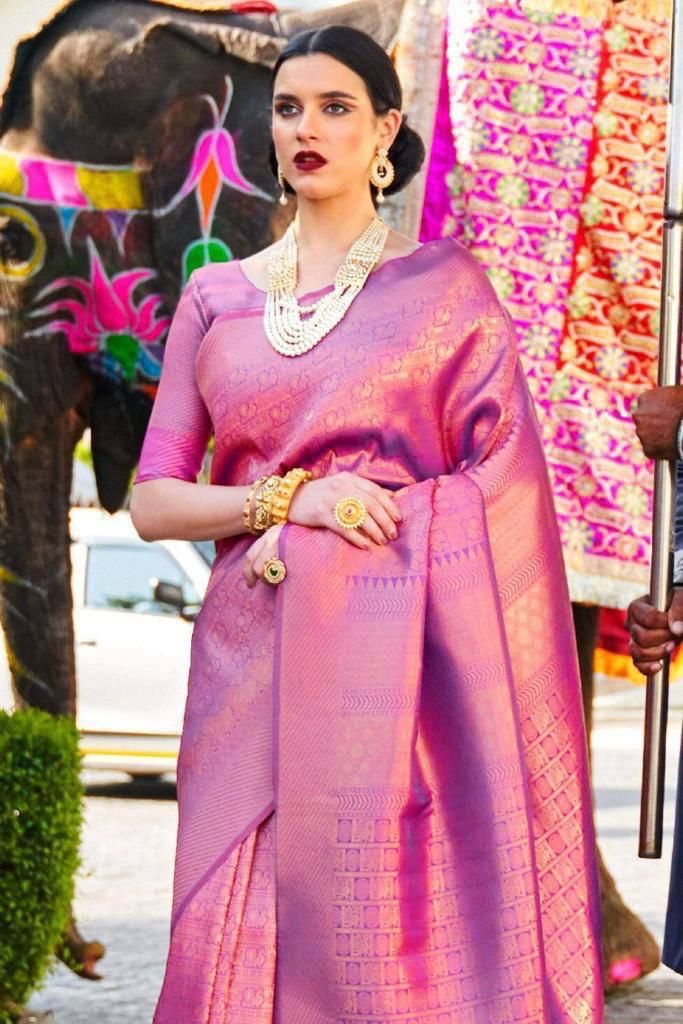 Wine & Cream Women's Kanchipuram Pattu Silk Jacquard Saree With Blouse