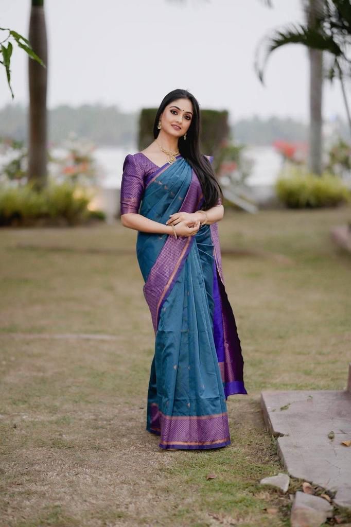 Blue & Rama Banarasi Style Pure Kanjivaram Silk Jacquard Saree With Un-Stiched Blouse