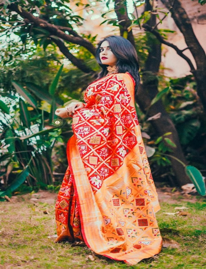 Ethereal Banarasi Silk Gujarati Patola Saree With Exclusive Floral Designs With Kairi Patterns On The Wide Pallu