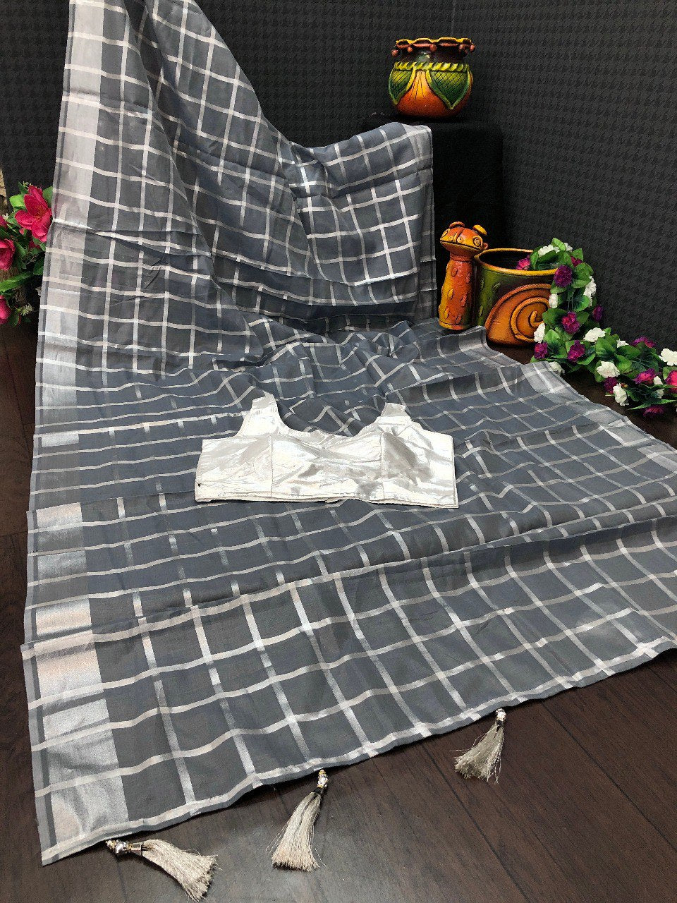 Trending Wedding Wear Real Silver Zari Border Silk Cotton Sarees, With Stitched Blouse