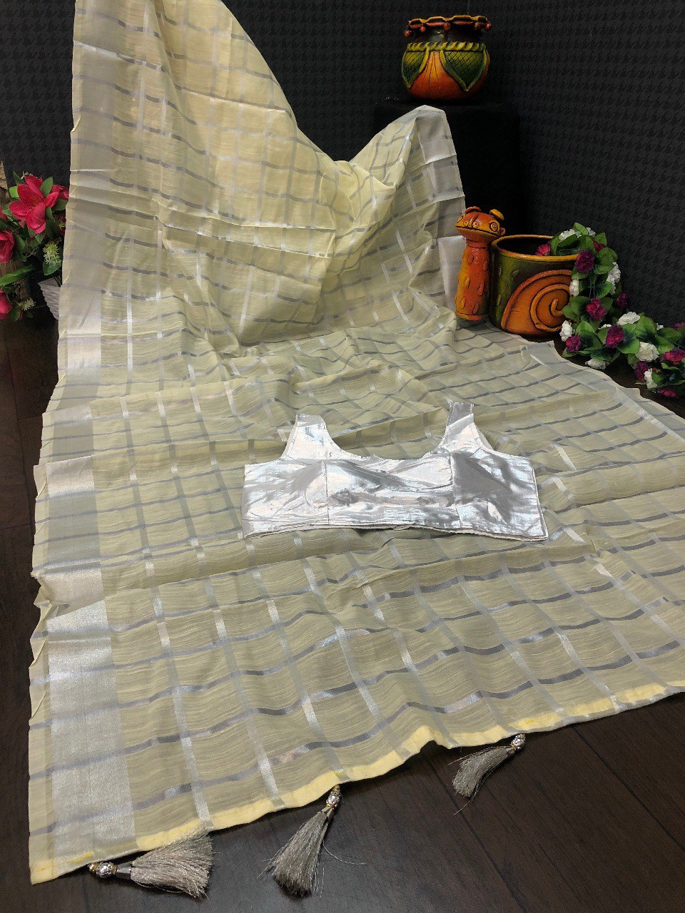 Trending Wedding Wear Real Silver Zari Border Silk Cotton Sarees, With Stitched Blouse