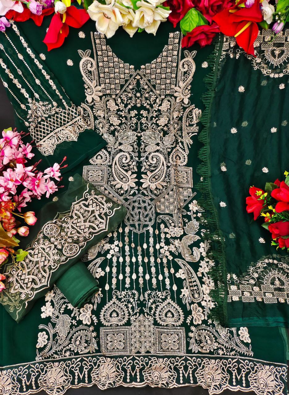 DESIGNER PAKISTANI SUITS COLLECTION BEAUTIFUL STYLISH FANCY COLORFUL PARTY WEAR & OCCASIONAL WEAR FAUX GEORGETTE EMBROIDERED DRESSES