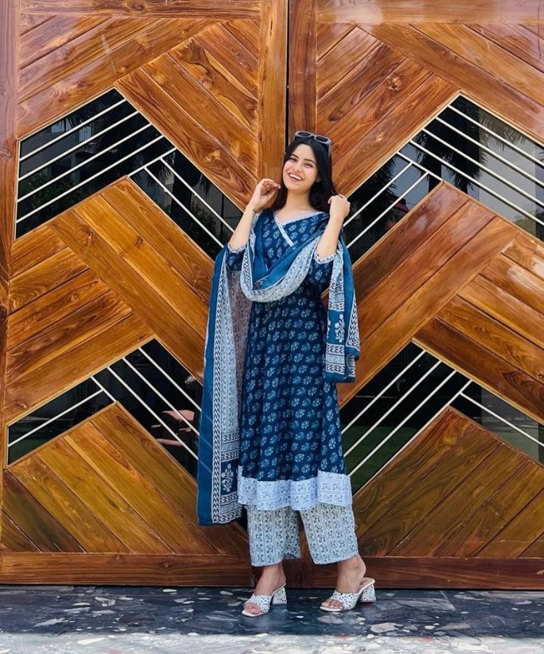 Beautiful Royal Blue Colour Reyon Cotton Digital Print Anarkali Gown,Trouser Pant with Dupatta