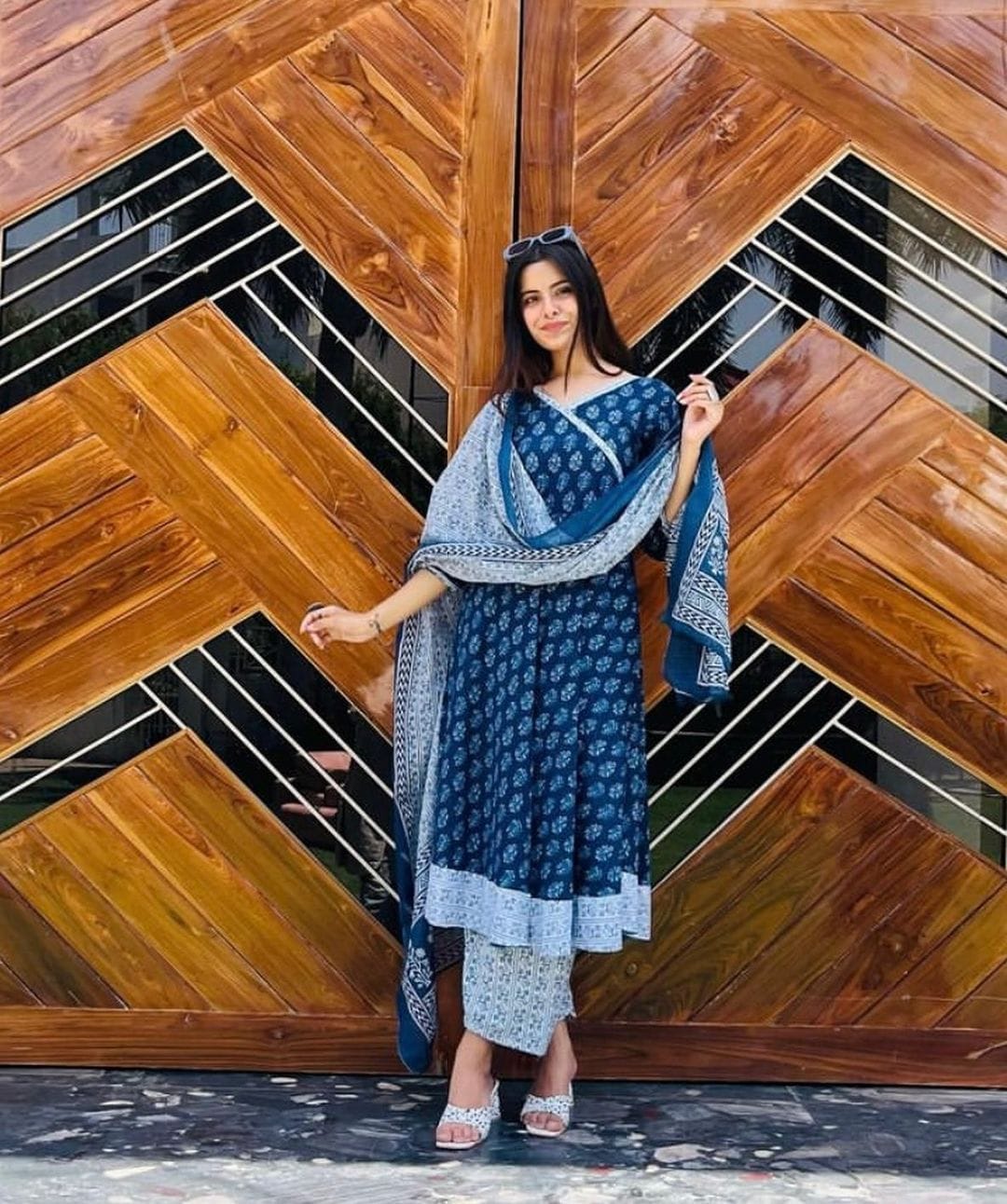 Beautiful Royal Blue Colour Reyon Cotton Digital Print Anarkali Gown,Trouser Pant with Dupatta