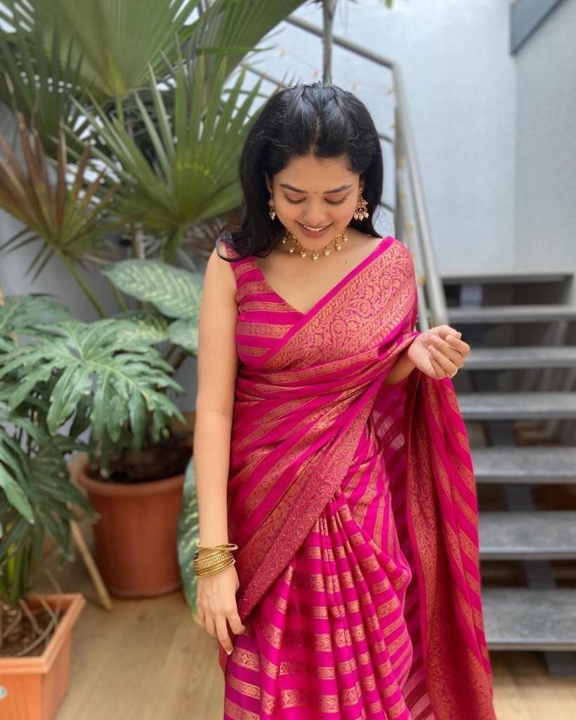 Kanchipuram Silk Saree Bollywood Style Party Wear Indian Wedding Wear Saree Stunning Banarasi Look Saree
