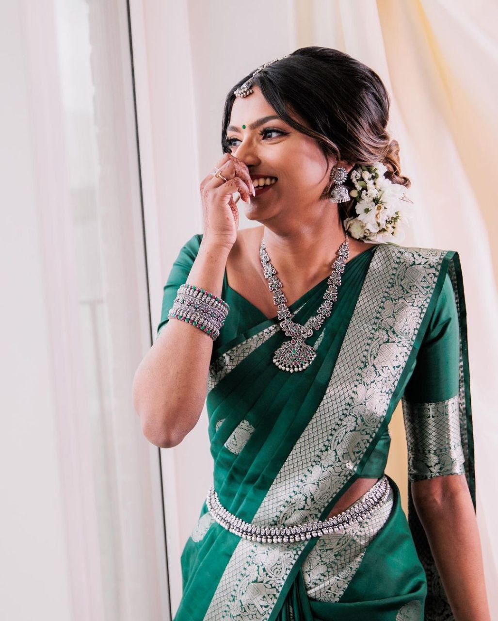 Sizzling Dark Green Soft Banarasi Silk Saree With Shining Silver Border And Beautiful Blouse Piece