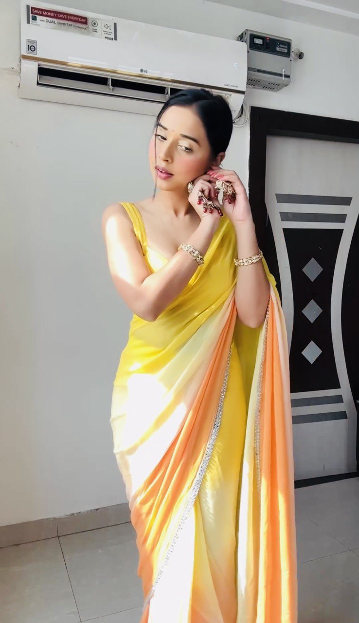 Yellow&Red Women's Colorblocked Celebrity Organza Rocky Aur Rani Ki Prem Kahani Alia Bhatt Saree with Unstitched Blouse Piece