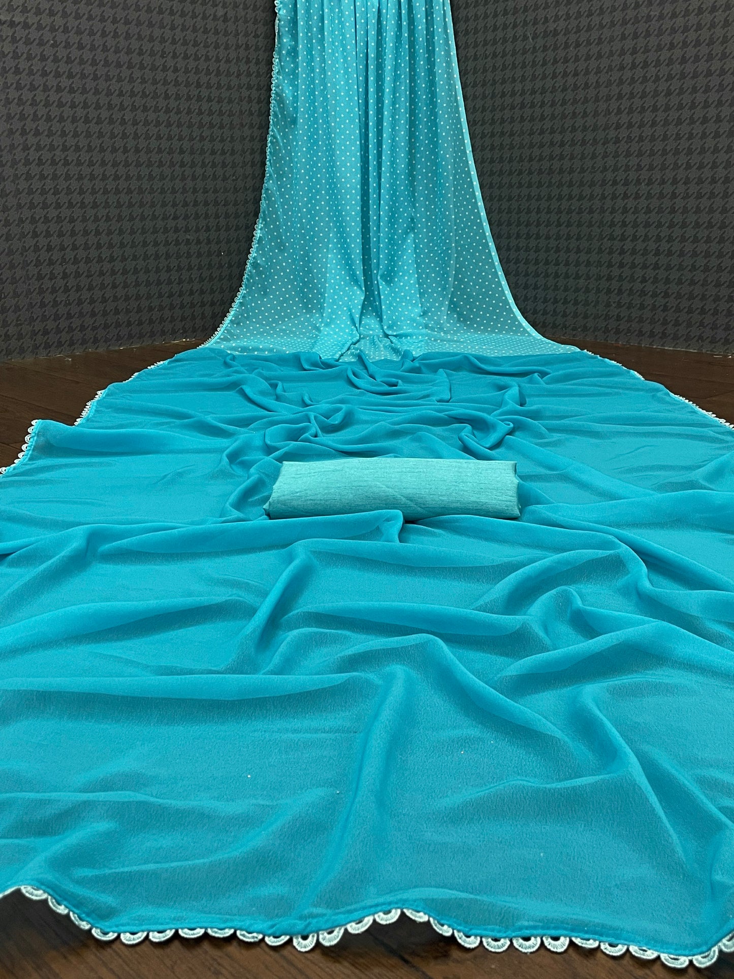 Women's Beutiful Faux Georgette Sky Blue Coloured Saree With Mono Benglori Silk Blouse