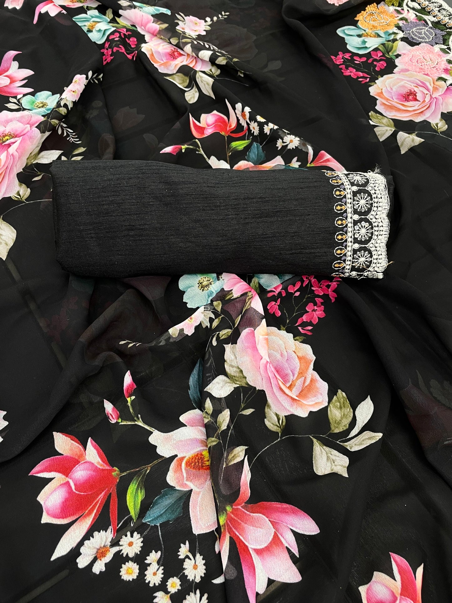 infloura Saree For Women's Pure georgette Silk With Lucknowi Thread Chikankari Work with 9Mm sequins work With Same Blouse Piece