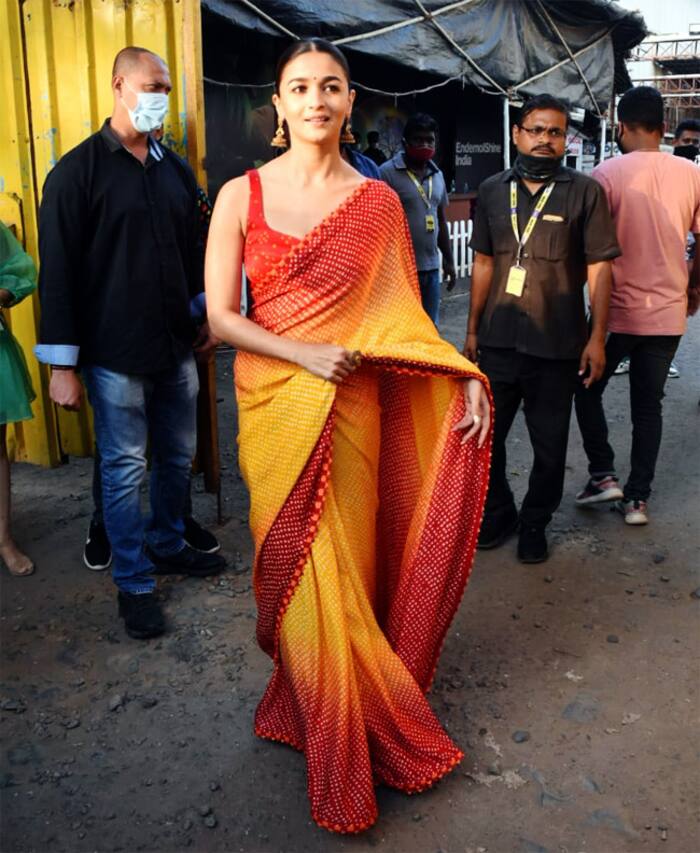 Alia Bhatt Red Color Heavy Satin Georgette Creap Silk Digital Printed Bollywood Saree