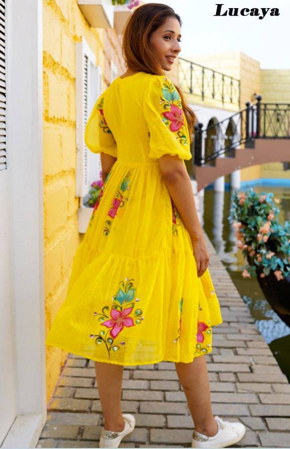 Beautiful Faux georgette Digital Flower Print with full lining Women Party Daily wear Western Midi Dress