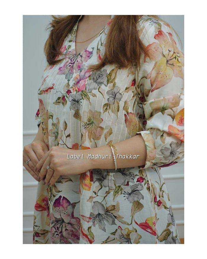 FLORAL MUSLIN STYLISH TUNIC SHORT KURTA FOR GIRLS AND WOMEN WESTERN TOPS