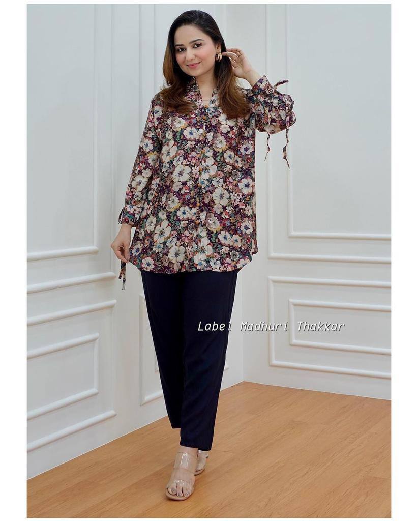 FLORAL MUSLIN STYLISH TUNIC SHORT KURTA FOR GIRLS AND WOMEN WESTERN TOPS