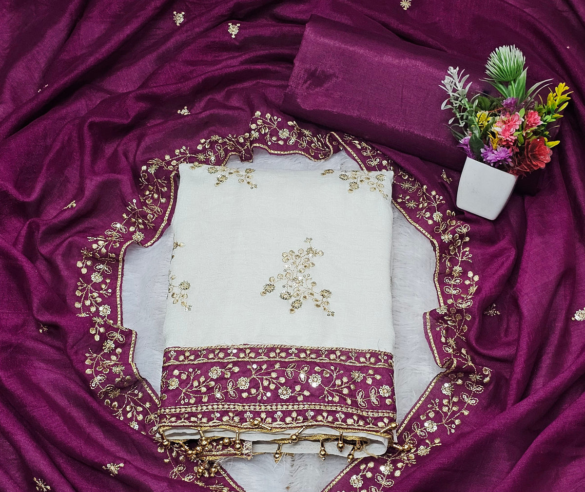 Designer Pakistani Suit Vichitra Silk Beautiful Un-Stitched Suit For Women Latest Fashion