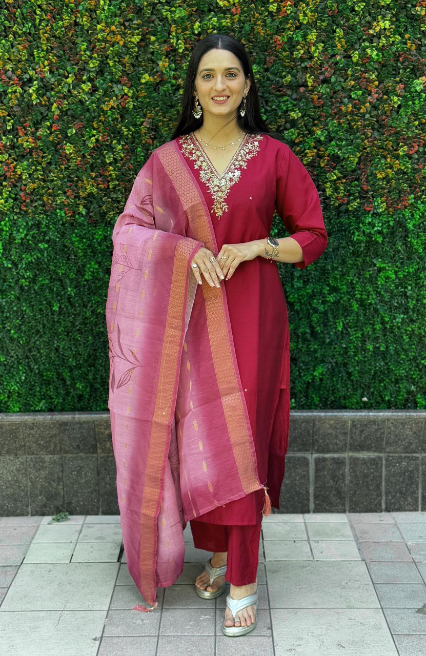 Designers Kurta Pent Set, Premium Roman Silk & Kurta Full Inner Cotton with Hand Work Neckline, Dupatta Heavy Chanderi jacquard With Digital Print With Latkan