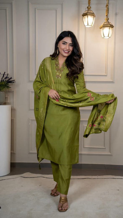 Designers Kurta Pent Set, Premium Roman Silk & Kurta Full Inner Cotton with Hand Work Neckline, Dupatta Heavy Quality Nylon Muslin jacquard With Latkan