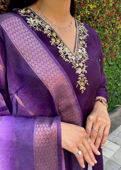 Designers Kurta Pent Set, Premium Roman Silk & Kurta Full Inner Cotton with Hand Work Neckline, Dupatta Heavy Chanderi jacquard With Digital Print With Latkan