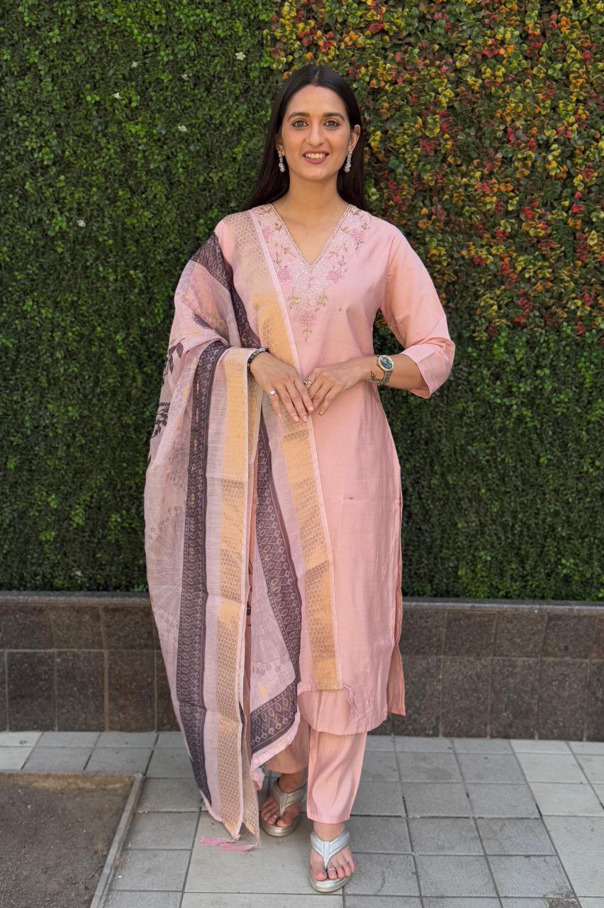 Designers Kurta Pent Set, Premium Roman Silk & Kurta Full Inner Cotton with Hand Work Neckline, Dupatta Heavy Chanderi jacquard With Digital Print With Latkan