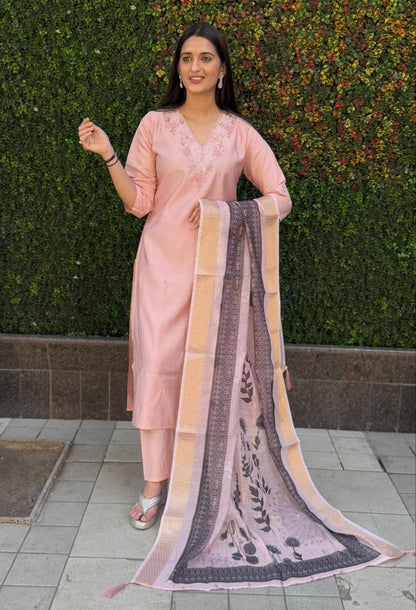 Designers Kurta Pent Set, Premium Roman Silk & Kurta Full Inner Cotton with Hand Work Neckline, Dupatta Heavy Chanderi jacquard With Digital Print With Latkan