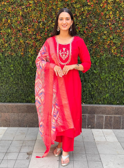 Designers Kurta Pent Set, Premium Roman Silk & Cotton Inner (Full), Neckline Hand Work, Dupatta Heavy Chanderi jacquard With Digital Print With Latkan