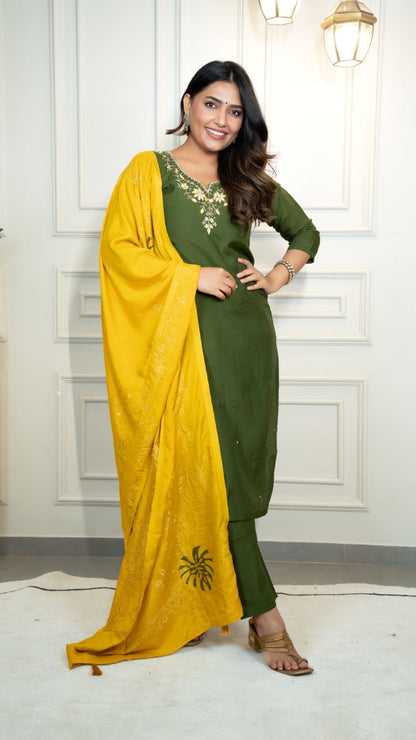 Designers Kurta Pent Set, Premium Roman Silk & Kurta Full Inner Cotton with Hand Work Neckline, Dupatta Heavy Quality Nylon Muslin jacquard With Latkan