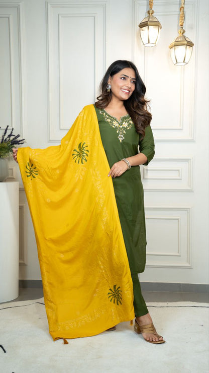 Designers Kurta Pent Set, Premium Roman Silk & Kurta Full Inner Cotton with Hand Work Neckline, Dupatta Heavy Quality Nylon Muslin jacquard With Latkan