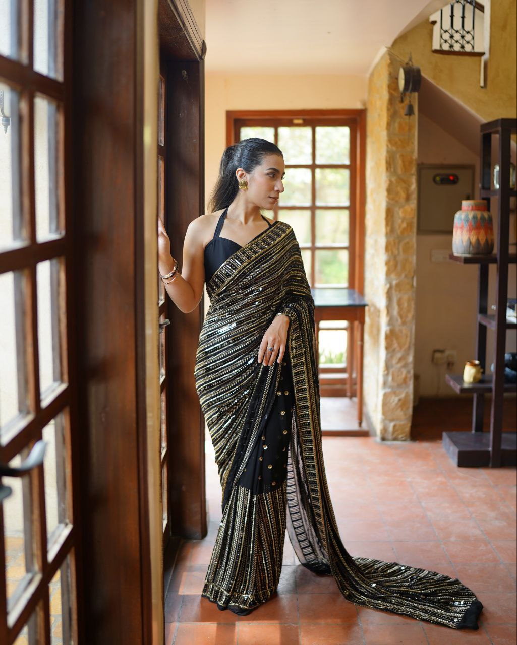 Bollywood glamour with our Dazzling Diva saree a masterpiece crafted from premium 60-gram heavy Georgette fabric