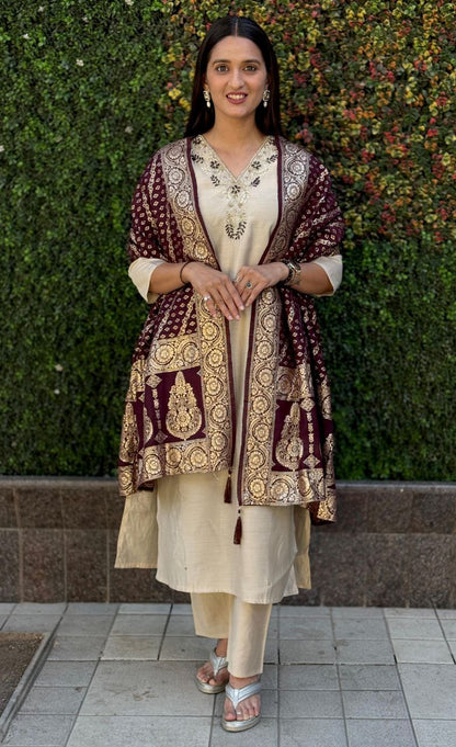 Designers Kurti Pent Dupatta Set,Premium Roman Silk, Cotton Inner (Full), Heavy Quality Nylon Muslin jacquard With Latkan and Hand Work