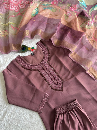 Designers Kurti Pent Dupatta Set, Premium Roman Silk, Dupatta Hevay Chanderi With Digital Print With Latkan and Kurta Embroidery MultI Work with Cotton Inner (Full)
