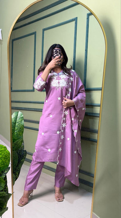 Designers Kurti Pent Dupatta Set, Premium Roman Silk, Embroidery With Sequence Work & Cotton Inner (Full), Dupatta Romam Silk With Embroidery Work